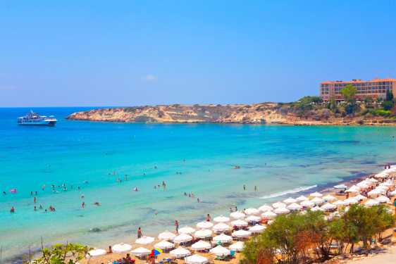 Wycieczka na plażę Coral Bay [28] z Pafos